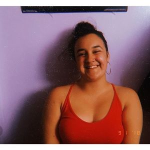 Meet your Posher, Adriana